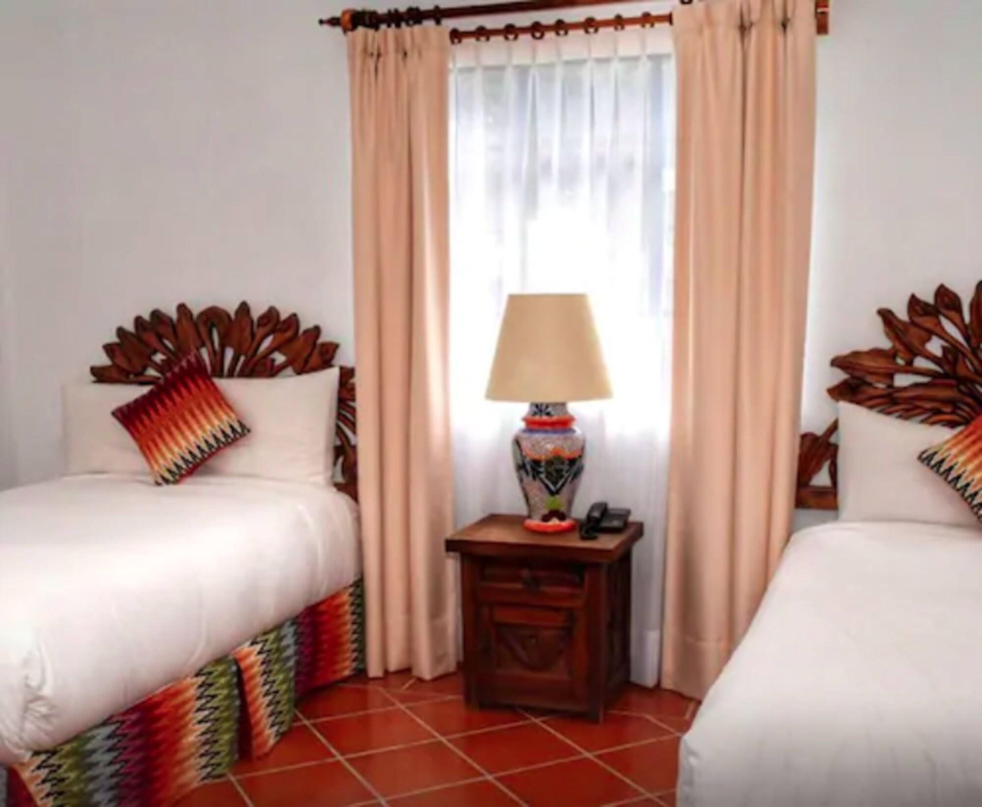 Hotel Spa Posada Tlaltenango Cuernavaca Bagian luar foto