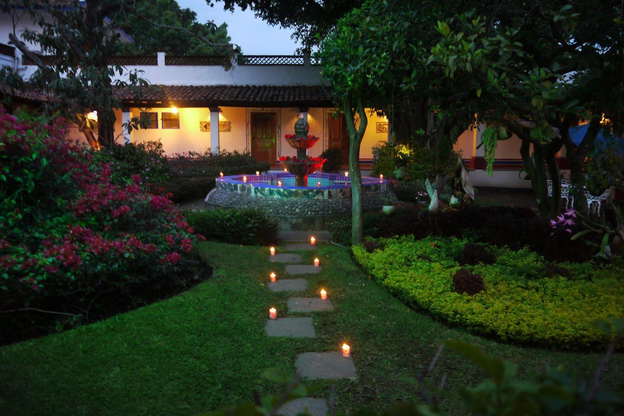 Hotel Spa Posada Tlaltenango Cuernavaca Bagian luar foto